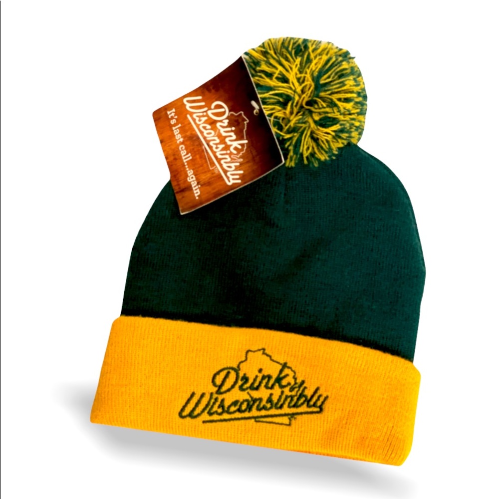 New Wisconsin Packers HTF Drink Wisconsibly Embroidered Slouchy Pom Unis…